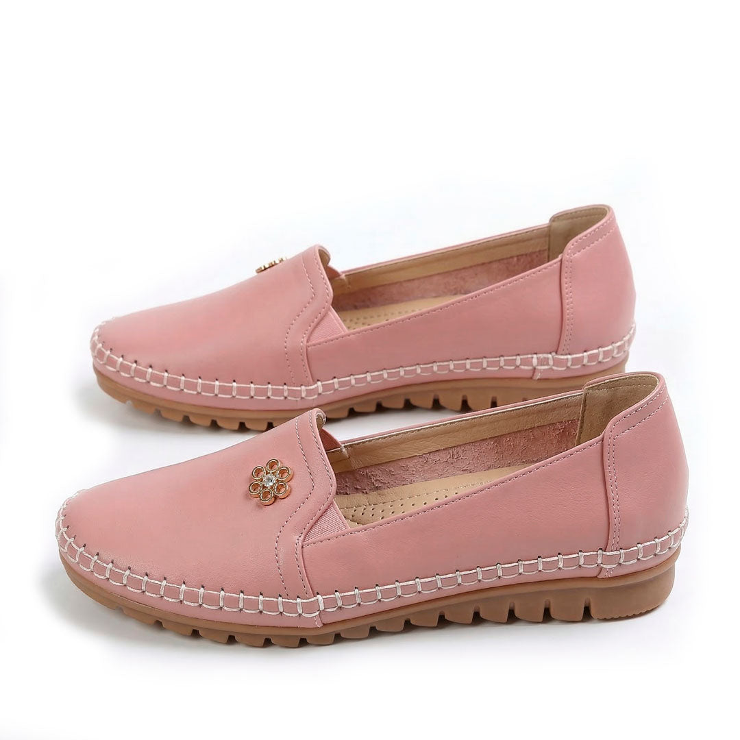 Women's Black Pebbled Slip-On Loafers Halveyn