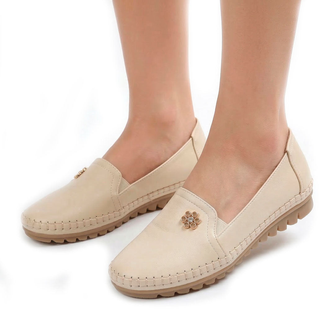 Women's Black Pebbled Slip-On Loafers Halveyn