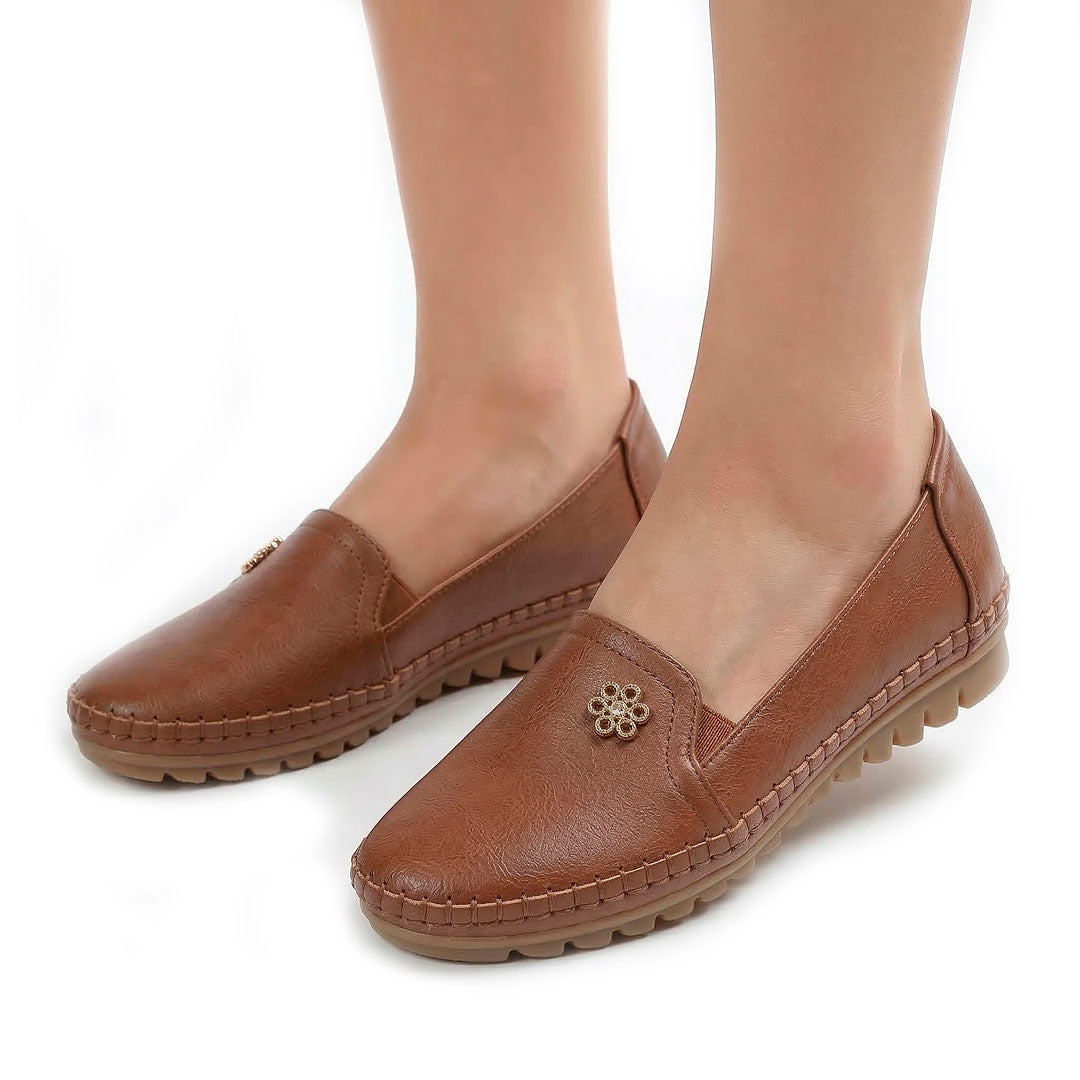 Women's Black Pebbled Slip-On Loafers Halveyn