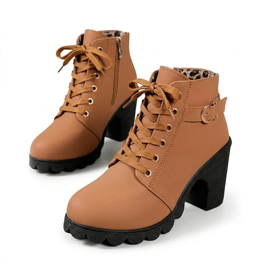 Women's Matte Leather Black Ankle Boots Halveyn