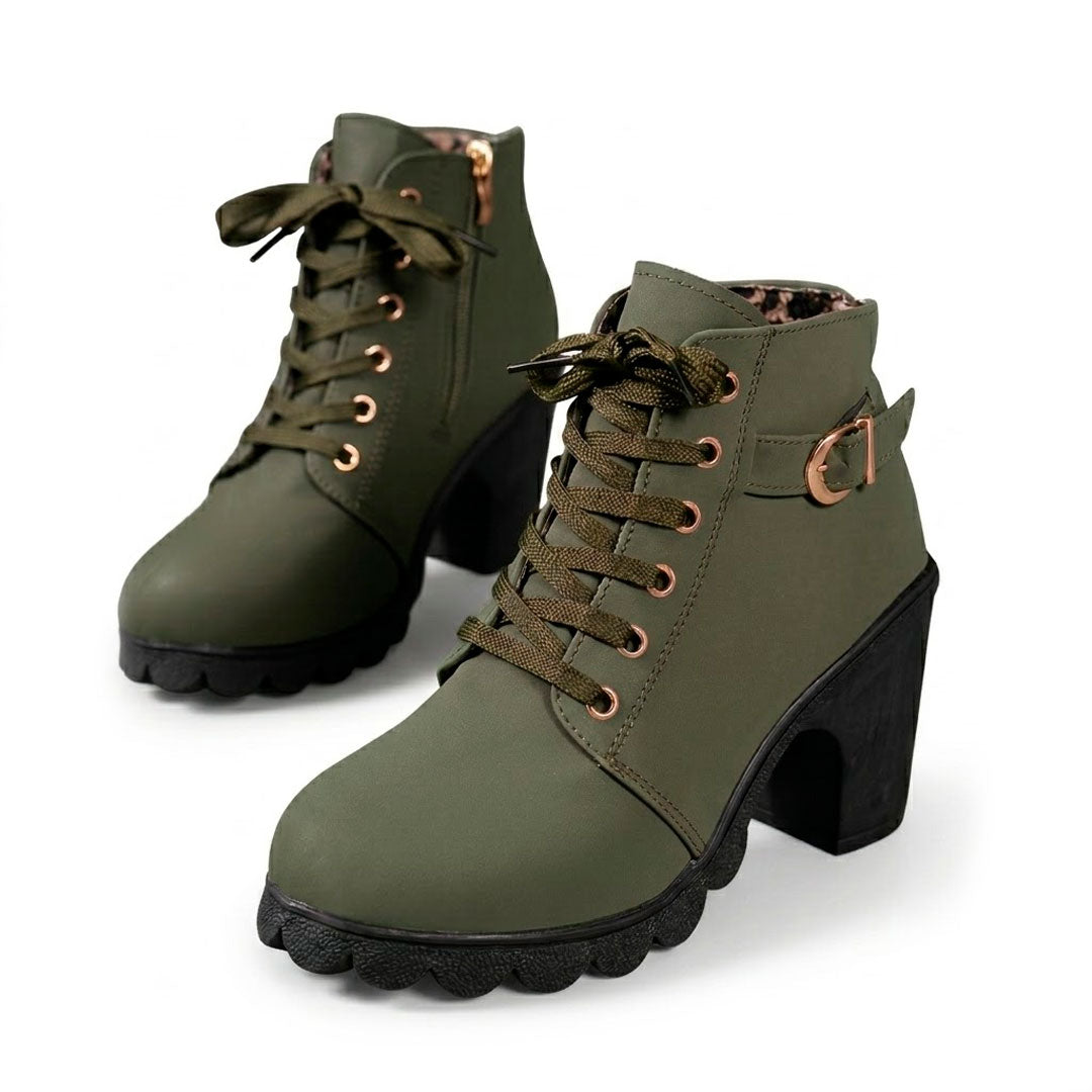 Women's Matte Leather Black Ankle Boots Halveyn