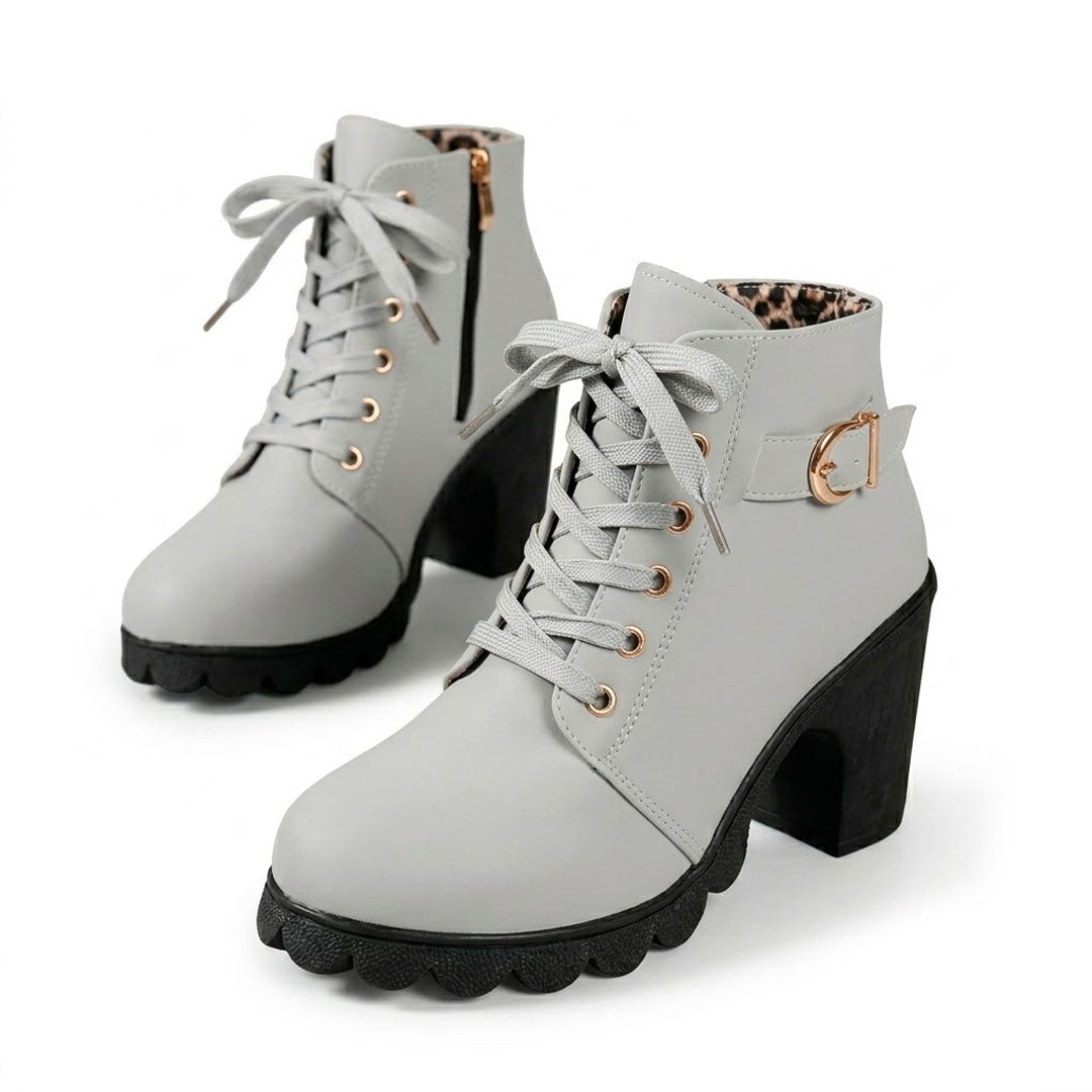 Women's Matte Leather Black Ankle Boots Halveyn